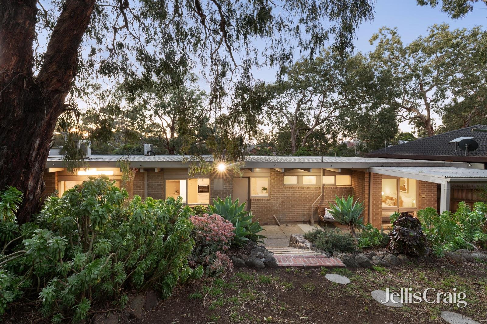 10 Riverview Road, Montmorency image 14