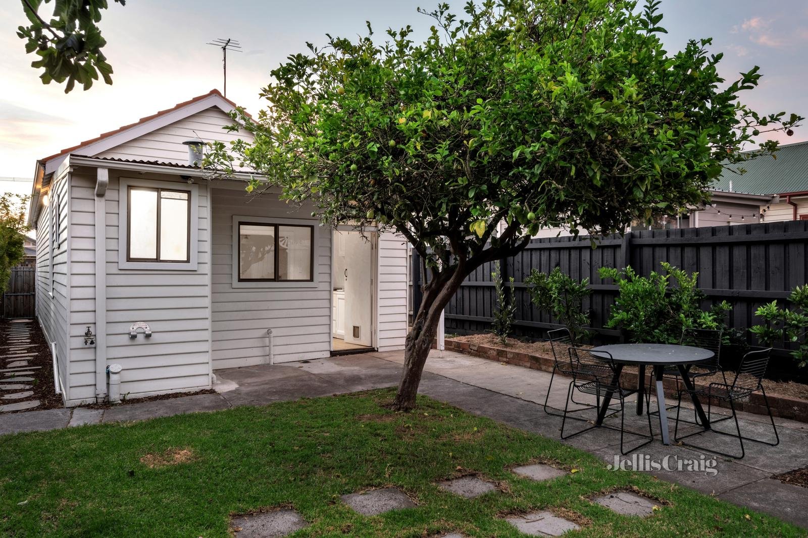 10 Rose Street, Brunswick image 16