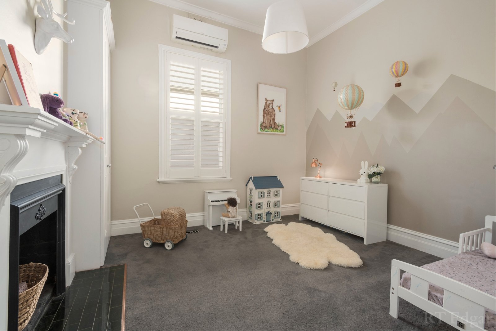 Property Gallery Thumbnail 13