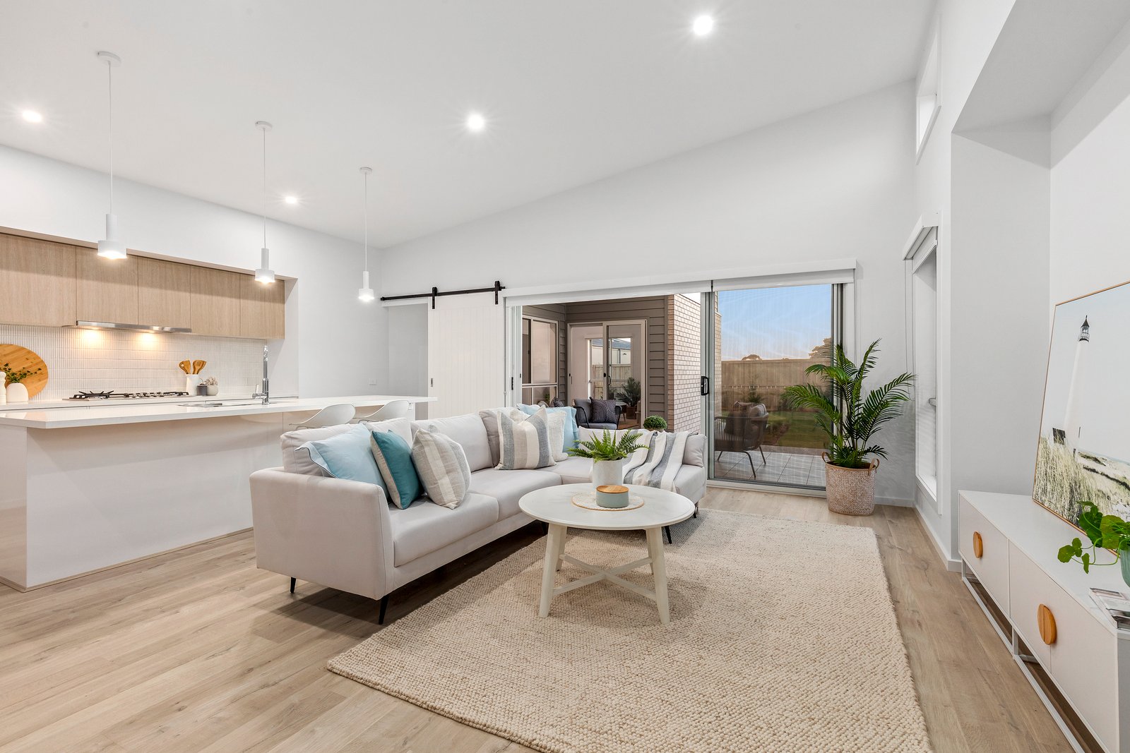 Property Gallery Thumbnail 7