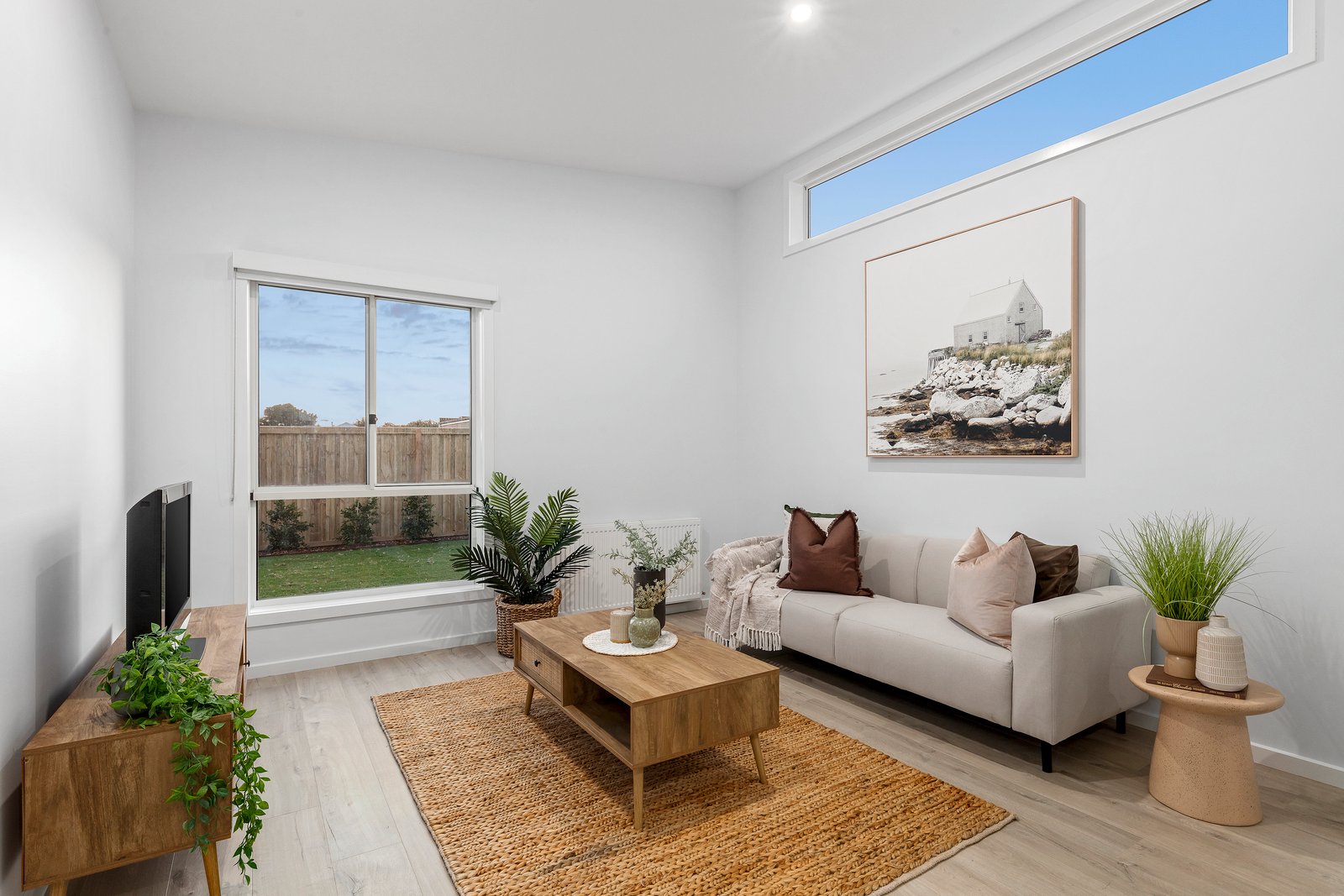 Property Gallery Thumbnail 12