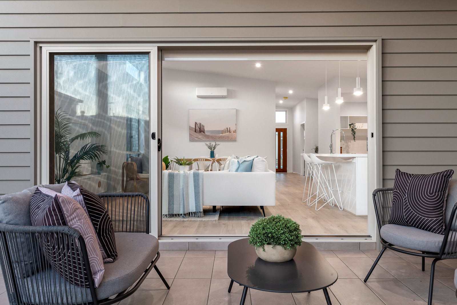 Property Gallery Thumbnail 13