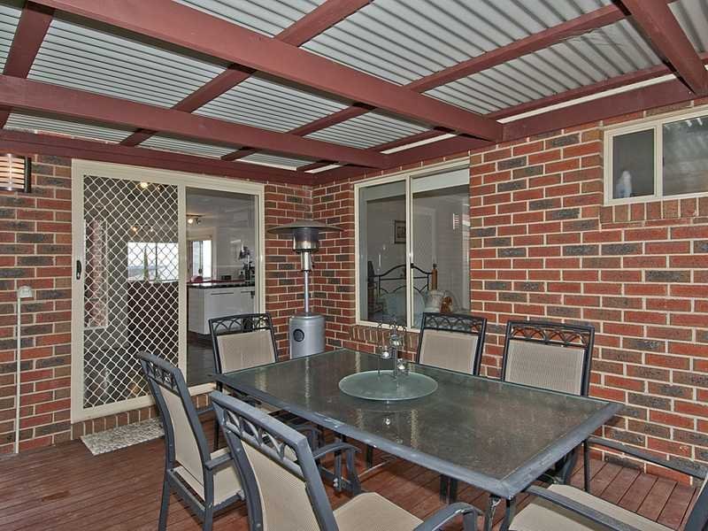 10 Roseworth Close, Leopold image 8