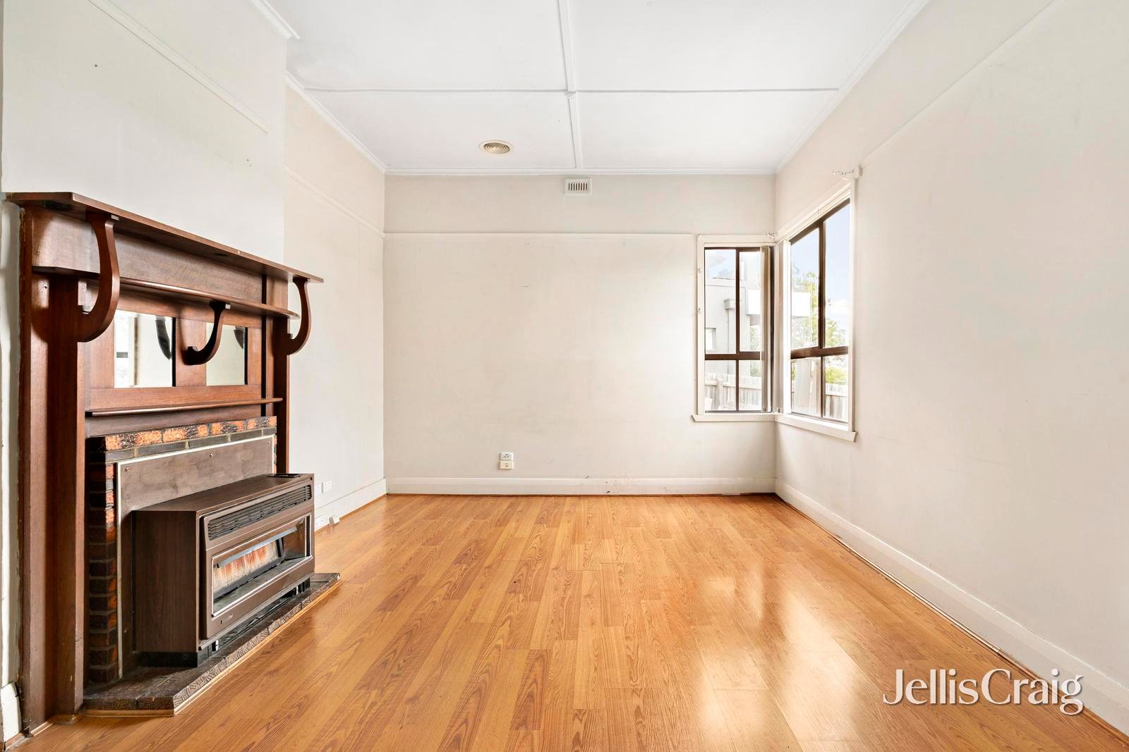 10 Royal Avenue, Essendon&nbsp;North image 4