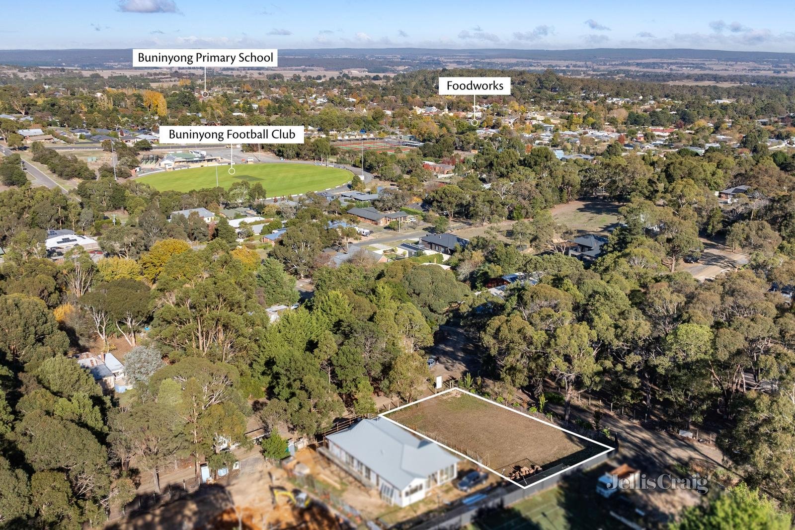 10 Russell Street, Buninyong image 2