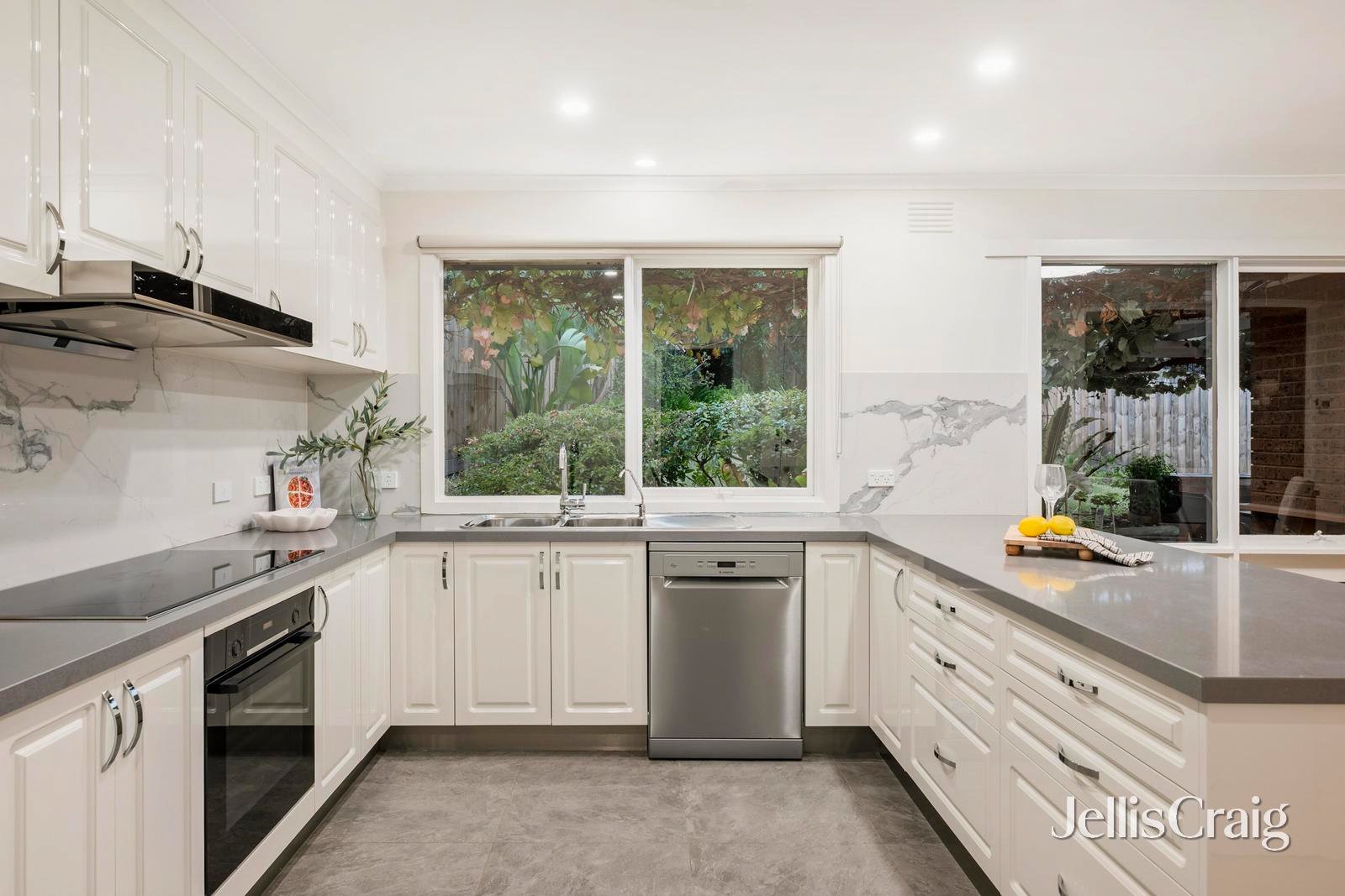 10 Sabason Court, Doncaster&nbsp;East image 4