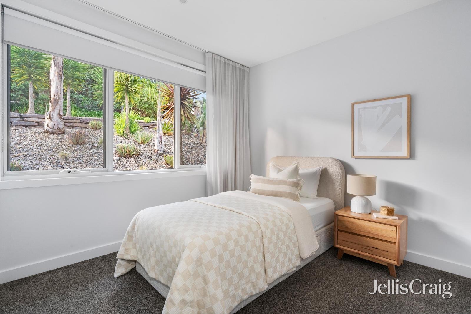 10 Sackville Street, Montmorency image 13