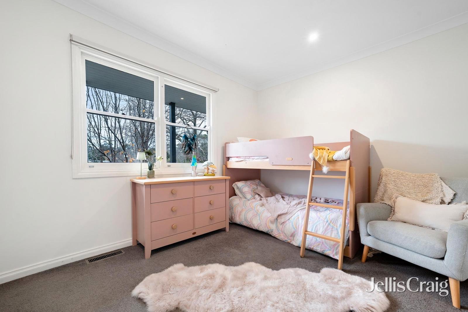 10 Salisbury Avenue, Blackburn image 9