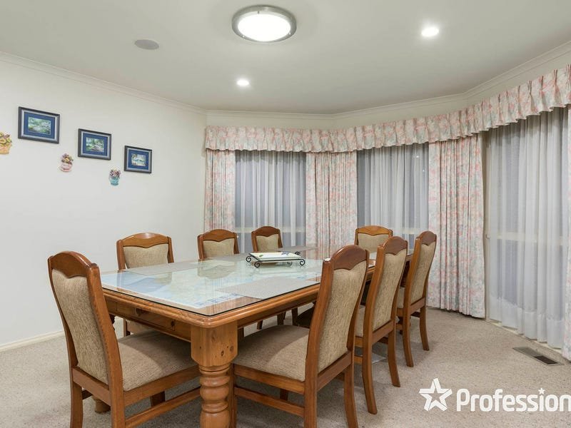 10 Sanctuary Court, Lilydale image 4