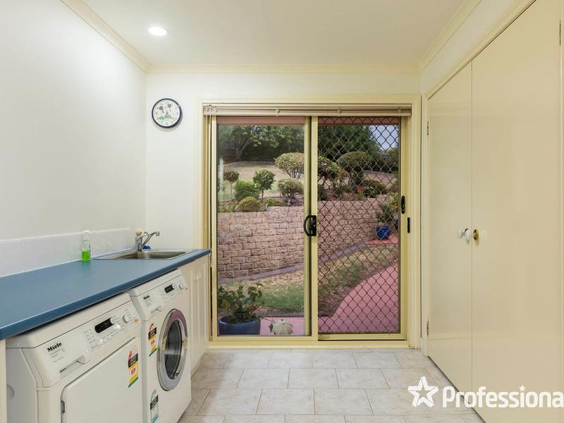 10 Sanctuary Court, Lilydale image 11