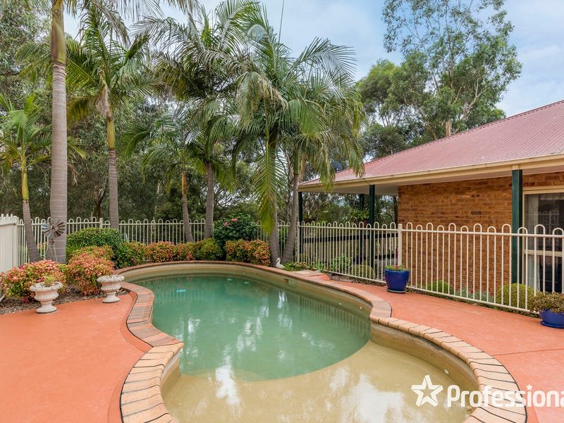 10 Sanctuary Court, Lilydale image 13