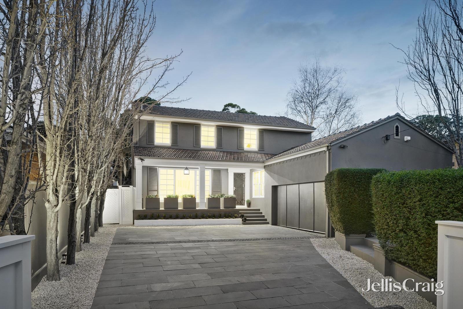 10 Saturn Street, Balwyn North image 1