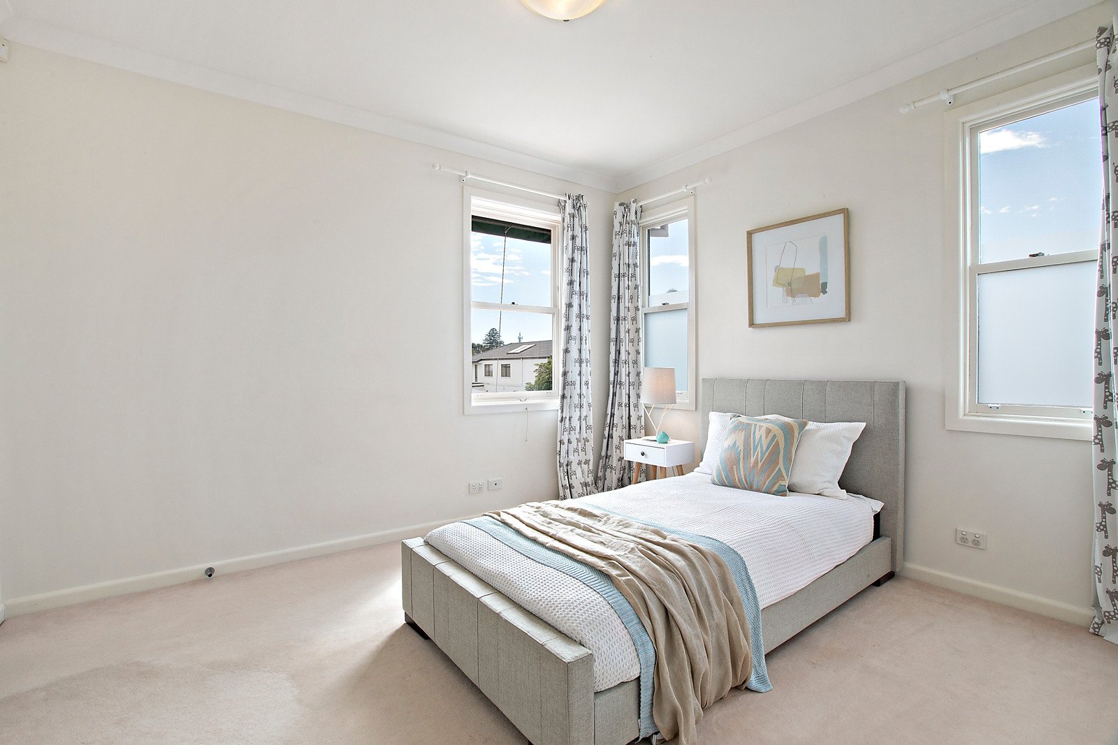 Property Gallery Thumbnail 12