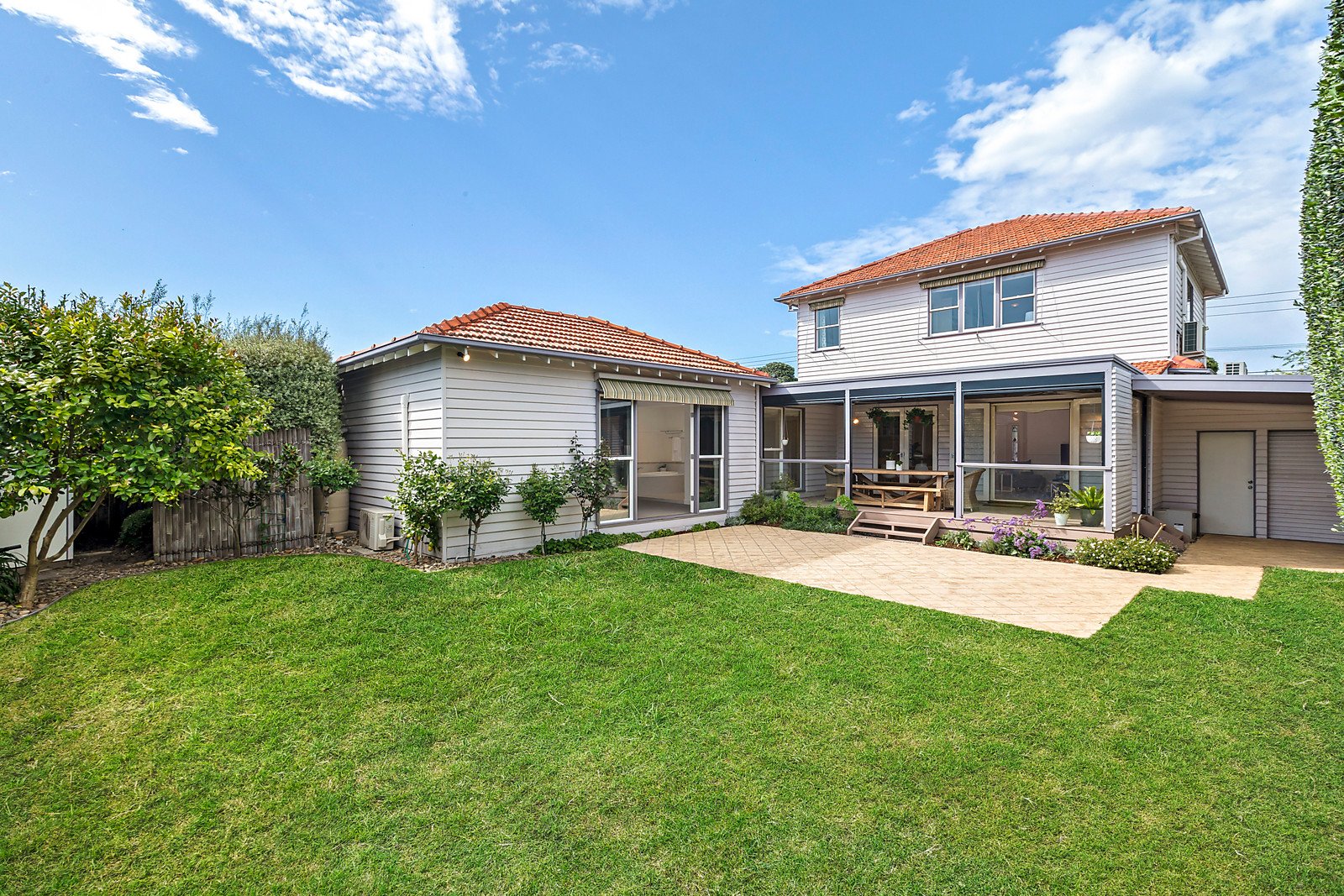 Property Gallery Thumbnail 14