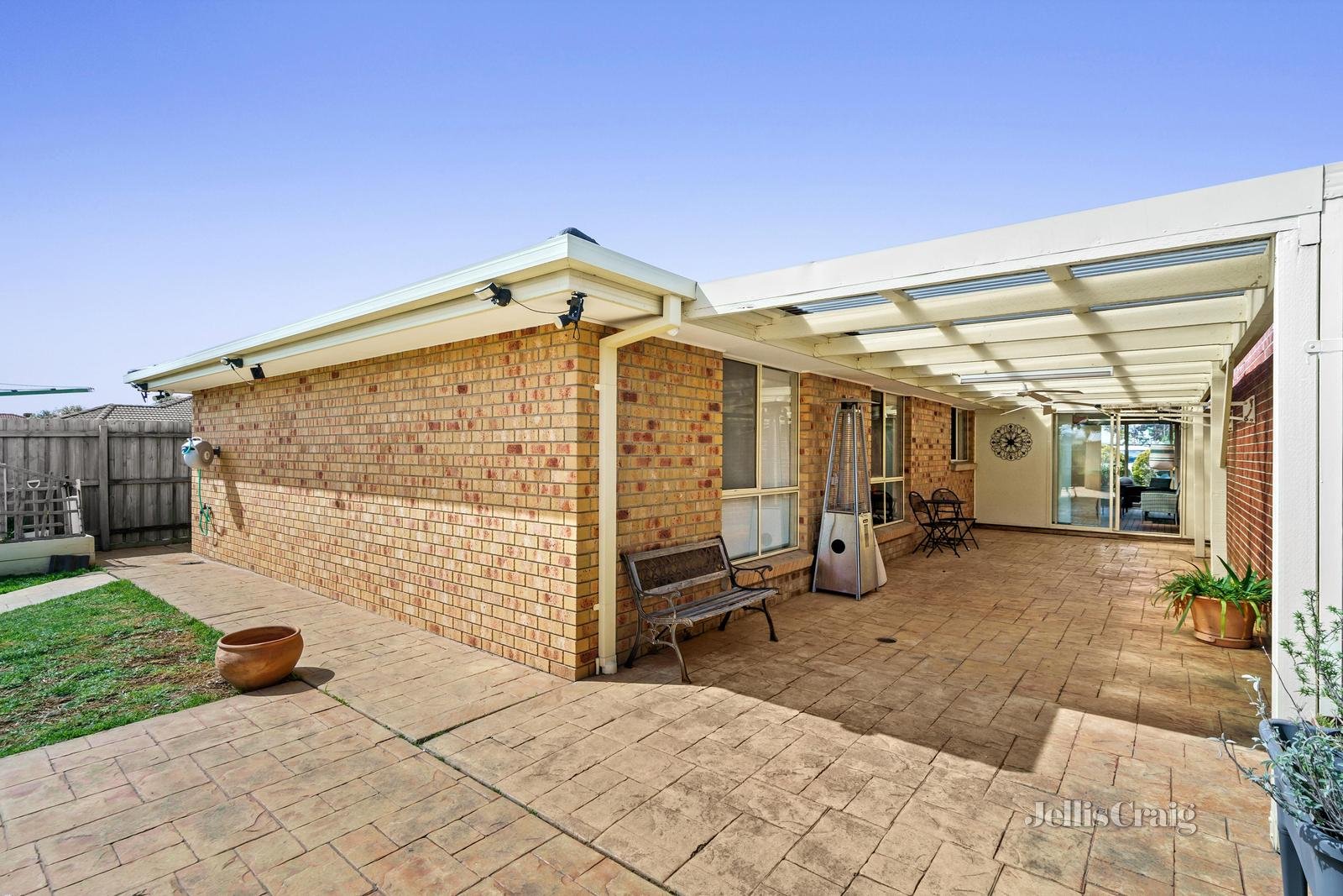 10 Shields Court, Altona Meadows image 12