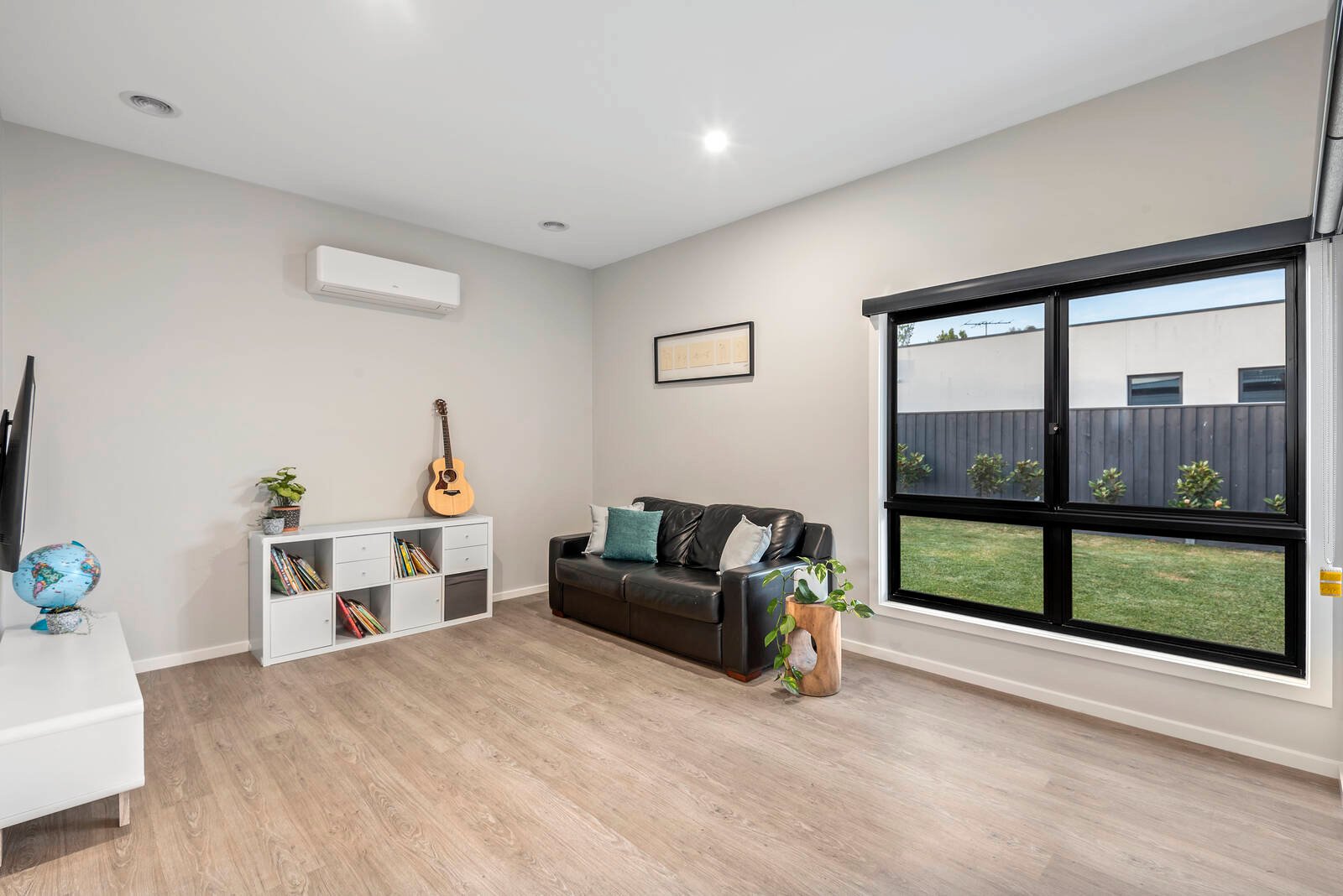 Property Gallery Thumbnail 13
