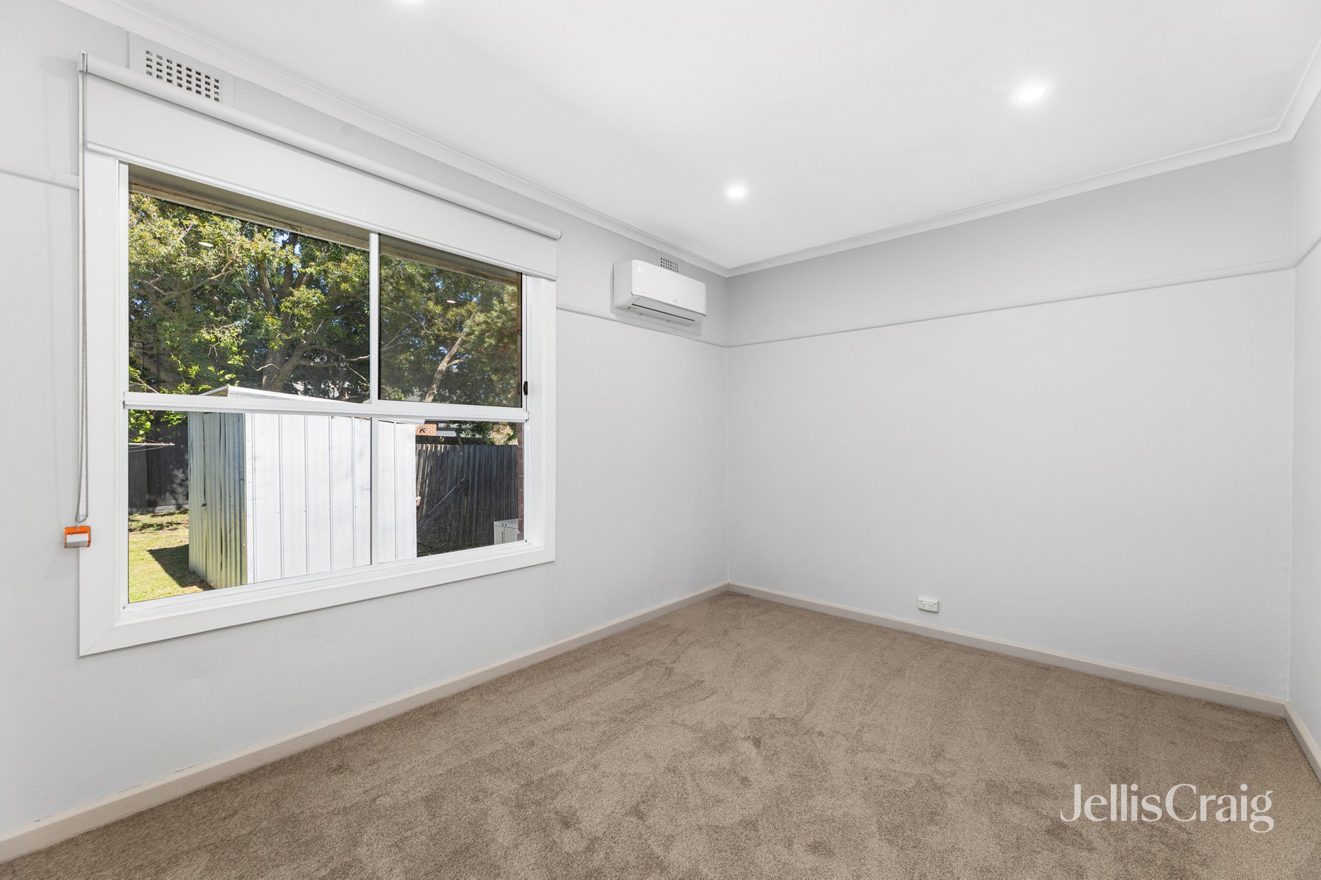 10 Skeffington Street, Bellfield image 8