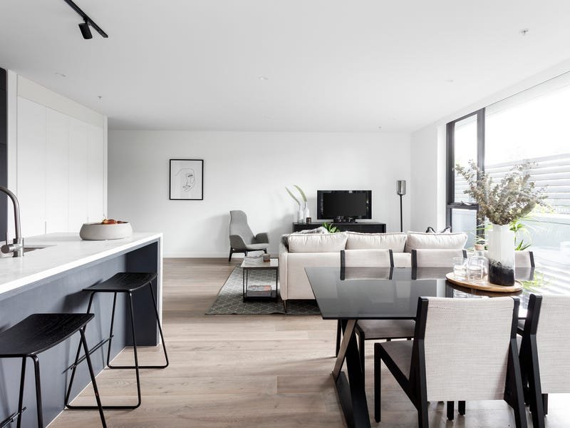 Property Gallery Thumbnail 8