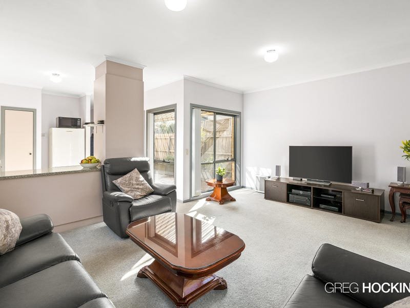 10 Stewart Street, Williamstown image 5