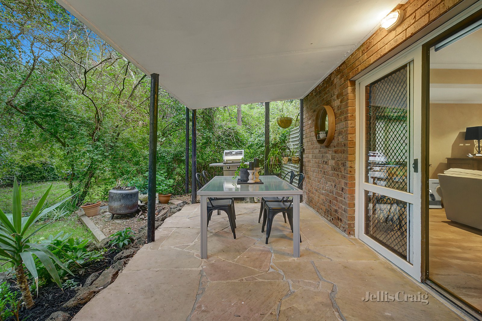 10 Strickland Court, Greensborough image 3