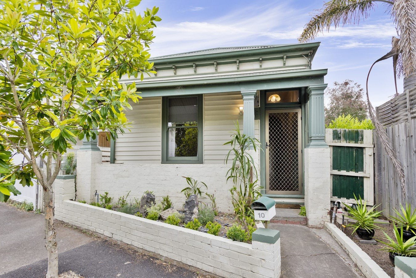 10 Sturt Street, Flemington image 1