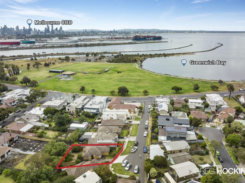 10 Swan Court, Newport image 3