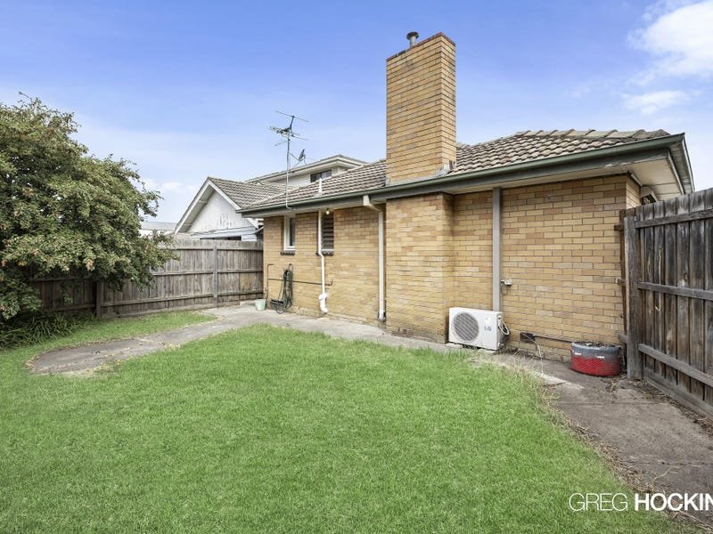 10 Swan Court, Newport image 14