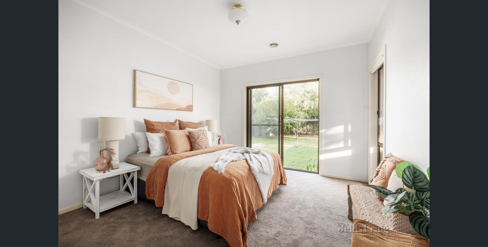 10 Sycamore Avenue, Mentone image 4