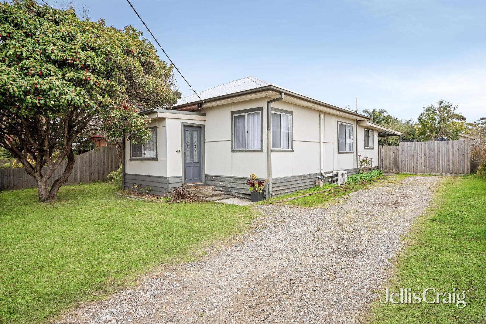 10 Ti-Tree Crescent, Seaford image 7