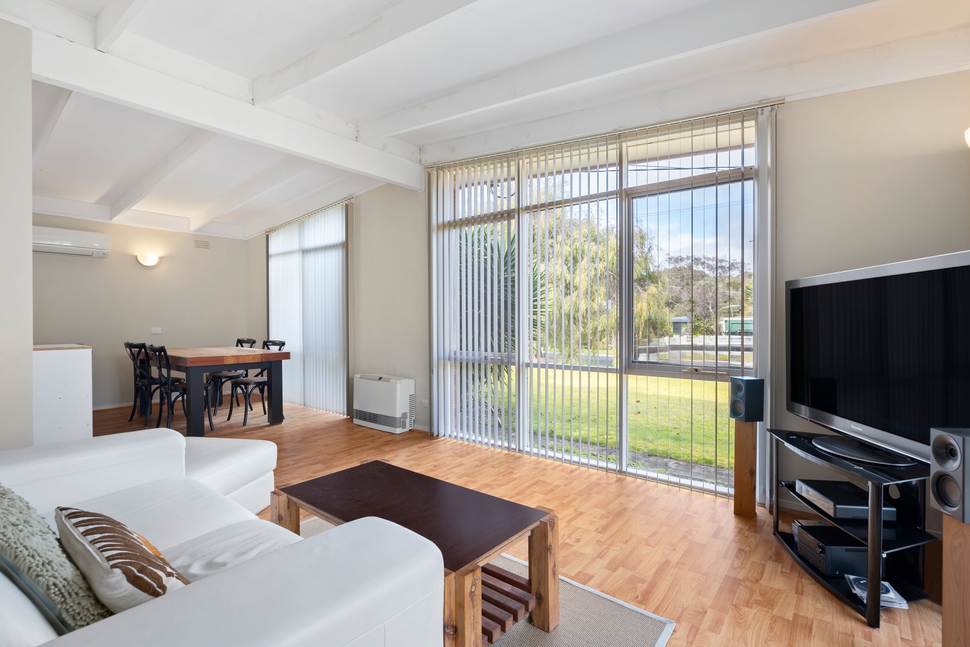 10 Tinapher Drive RYE