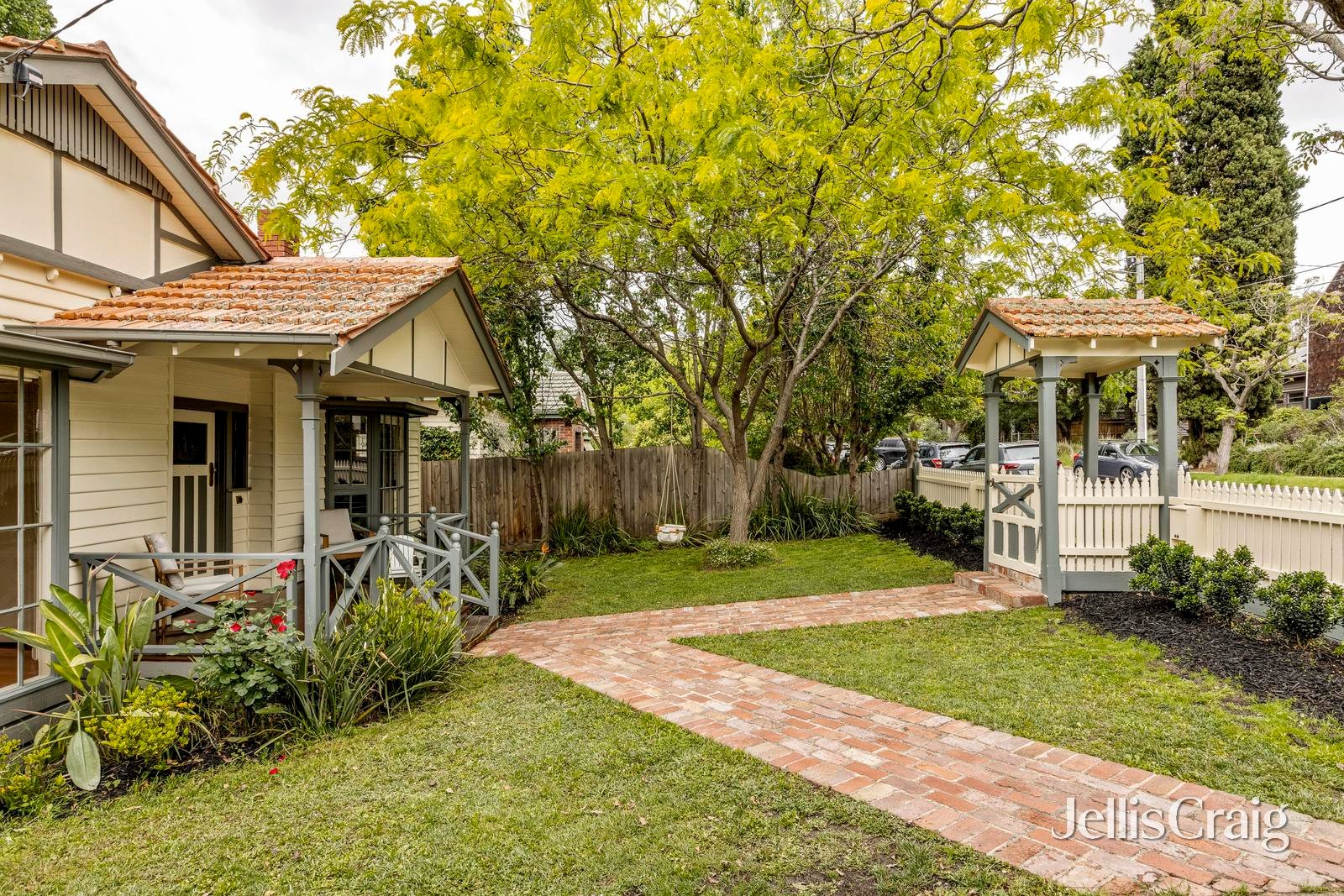 10 Tower Avenue, Alphington image 2