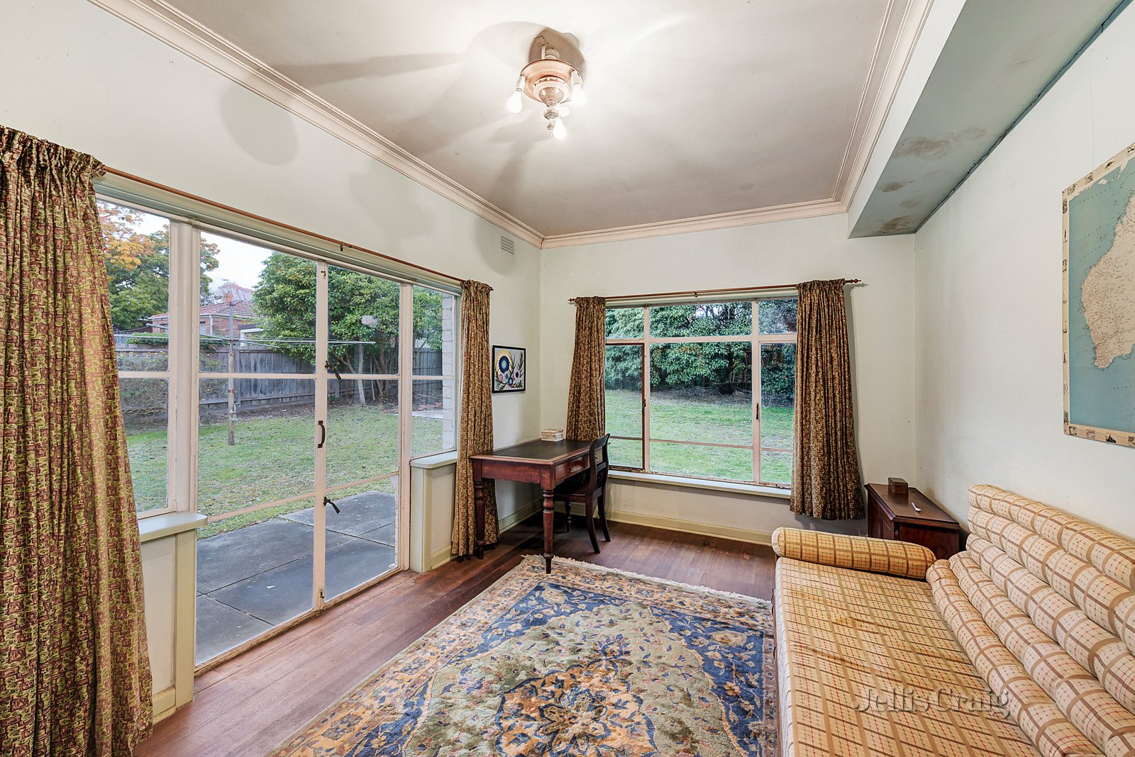 10 Tower Road, Balwyn North image 6