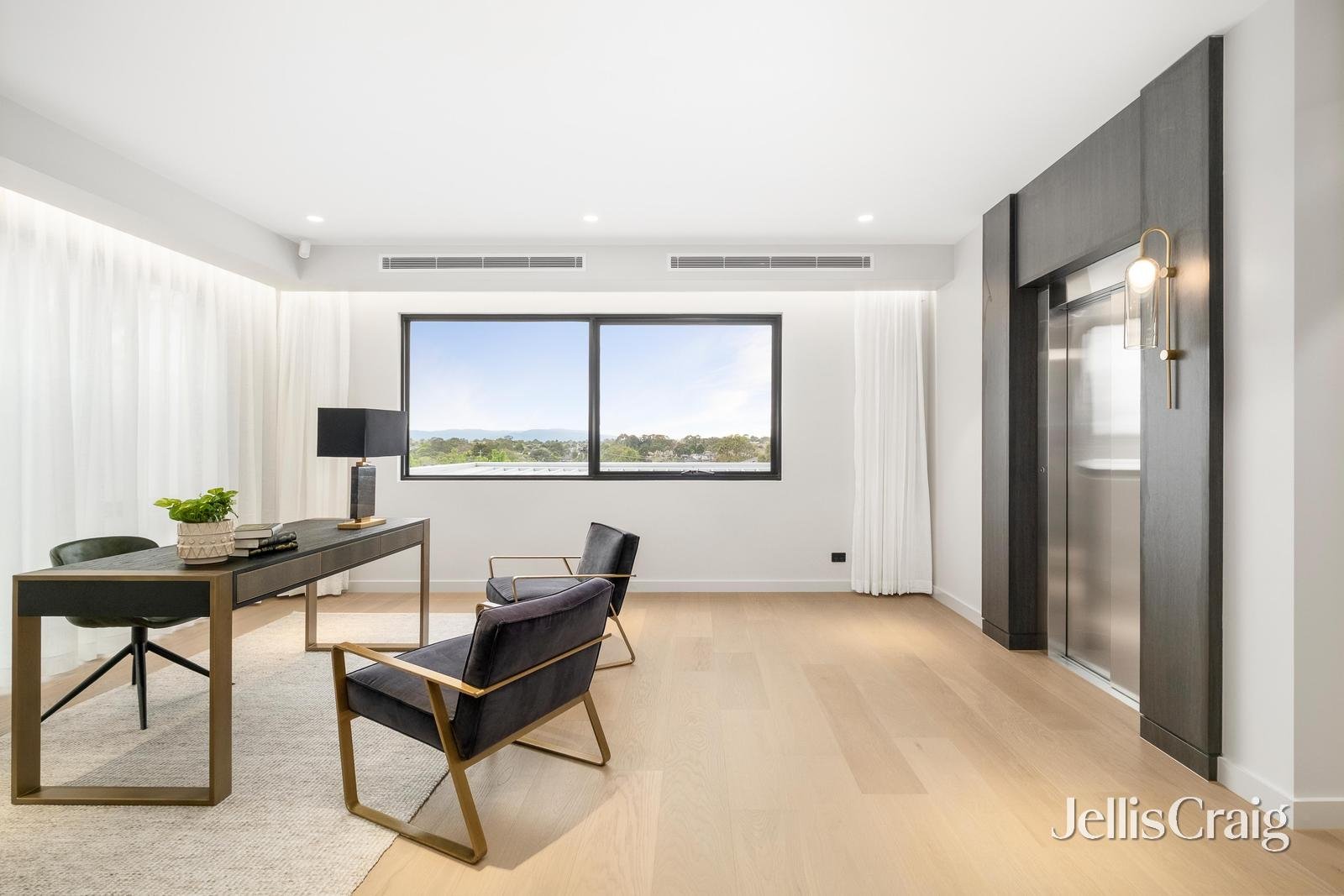 10 Trevor Court, Mount Waverley image 14