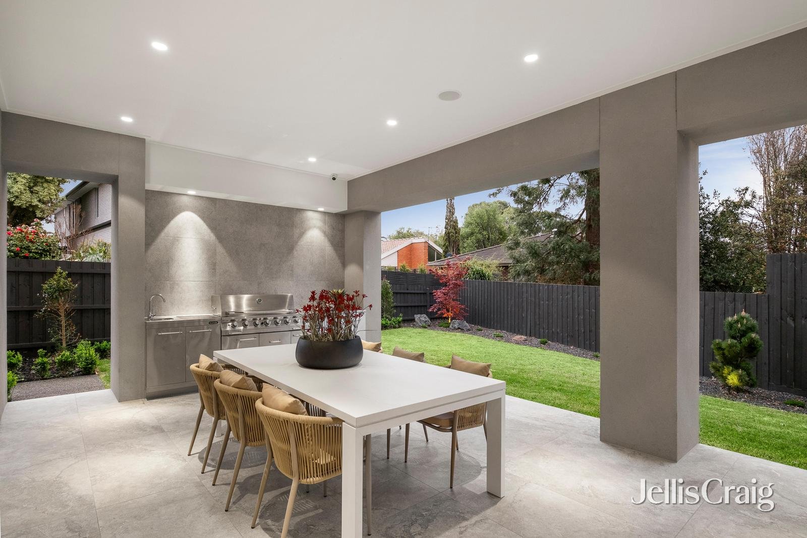 10 Trevor Court, Mount Waverley image 21