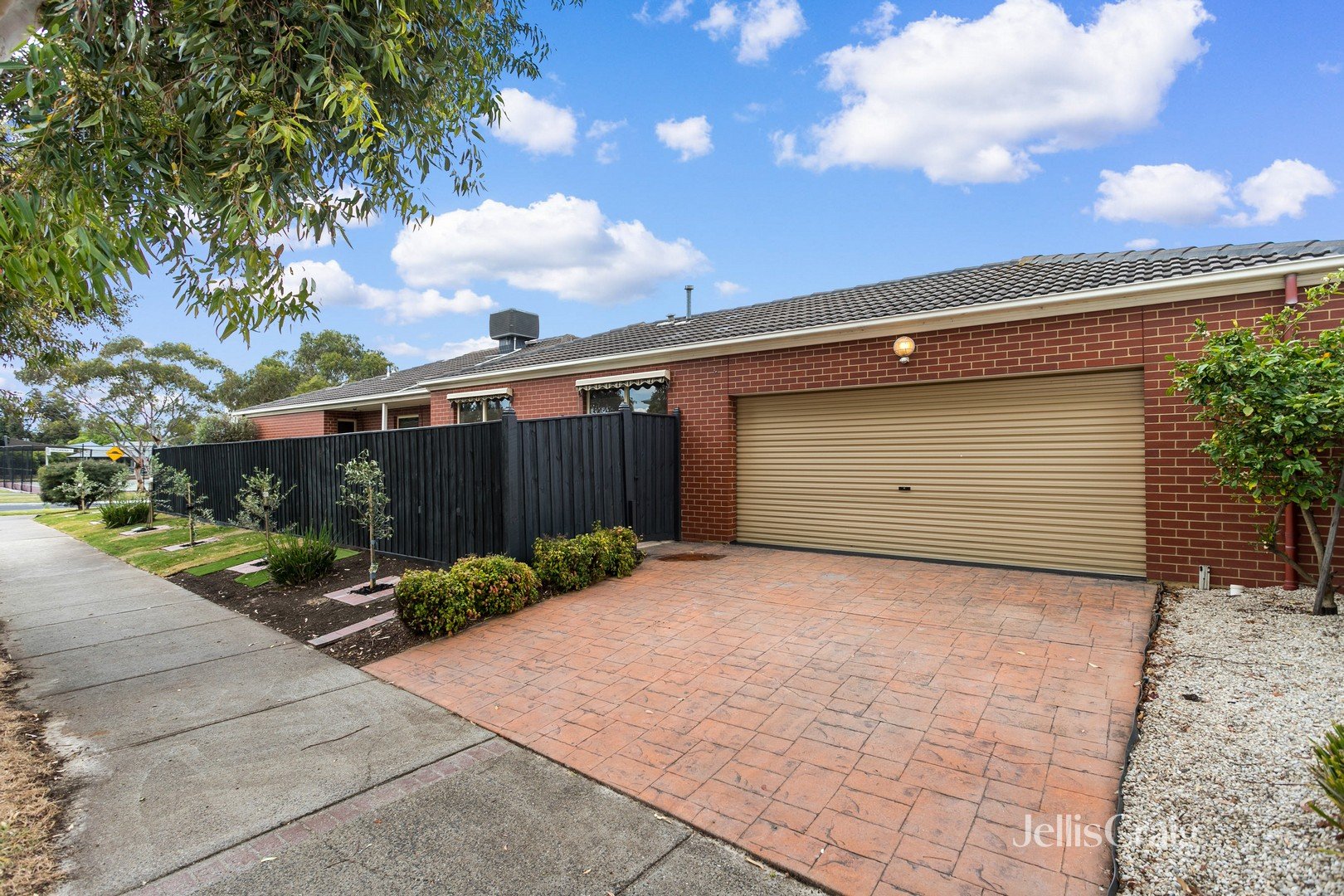 10 Truganina Avenue, Seabrook image 5