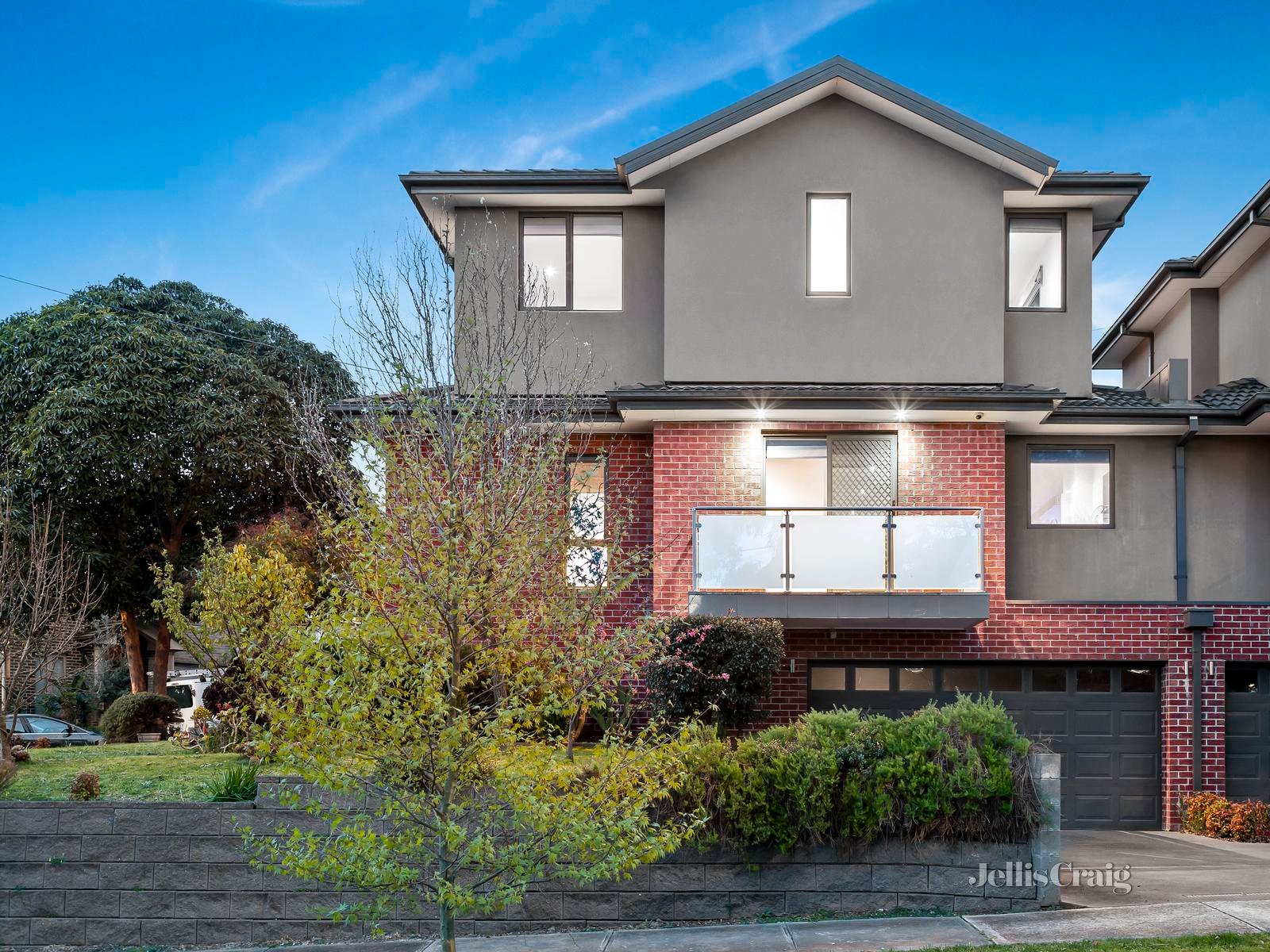 10 Tudor Road, Doncaster image 1