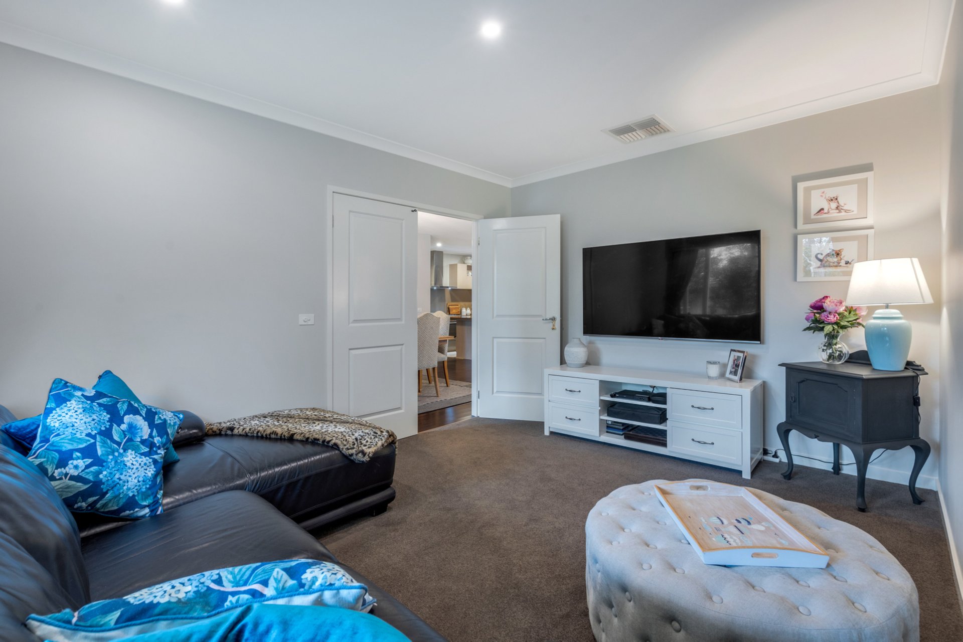 Property Gallery Thumbnail 18