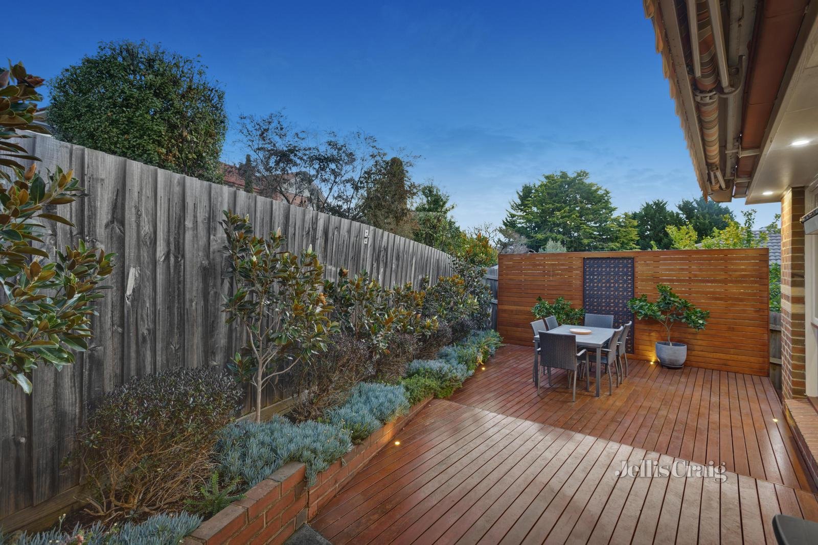 10 Upland Court, Eltham North image 13