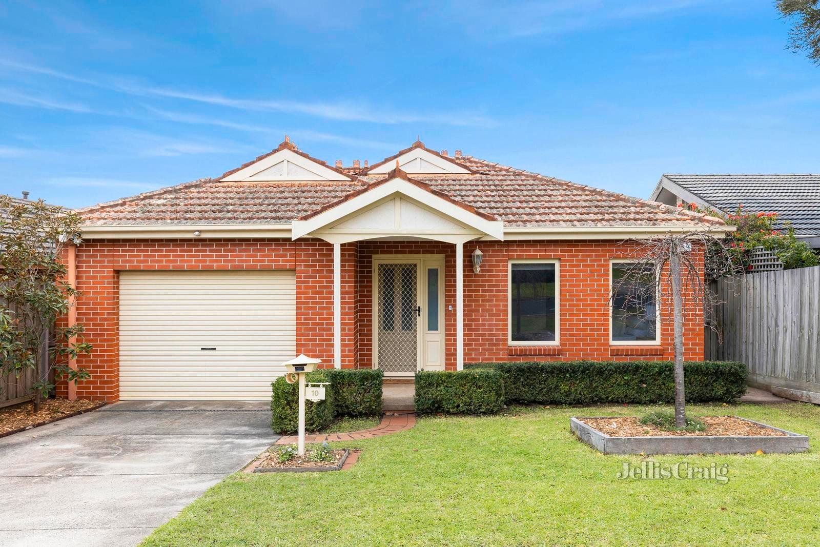 10 Victoria Terrace, Belmont image 1