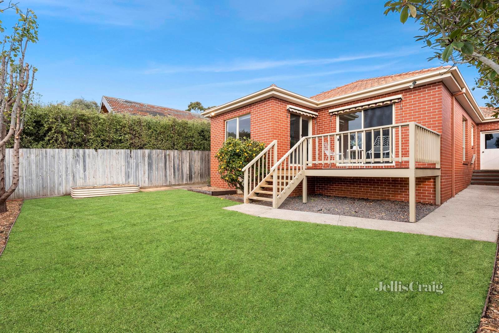 10 Victoria Terrace, Belmont image 9
