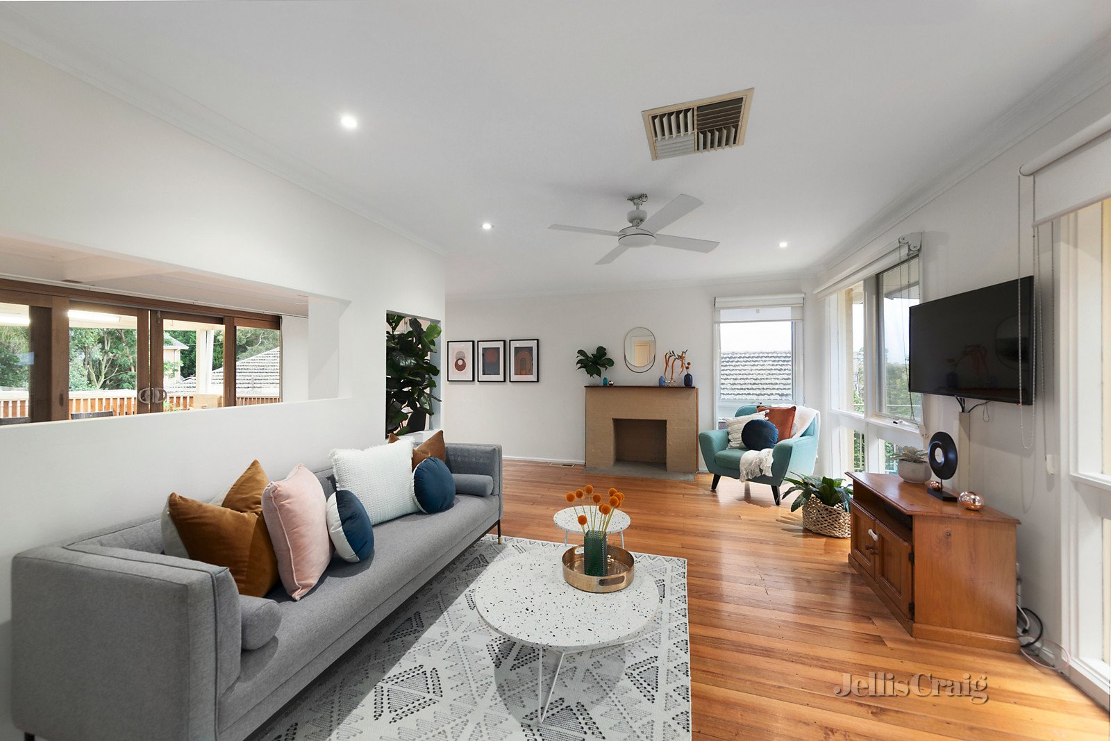 10 Vincent Court, Greensborough image 6