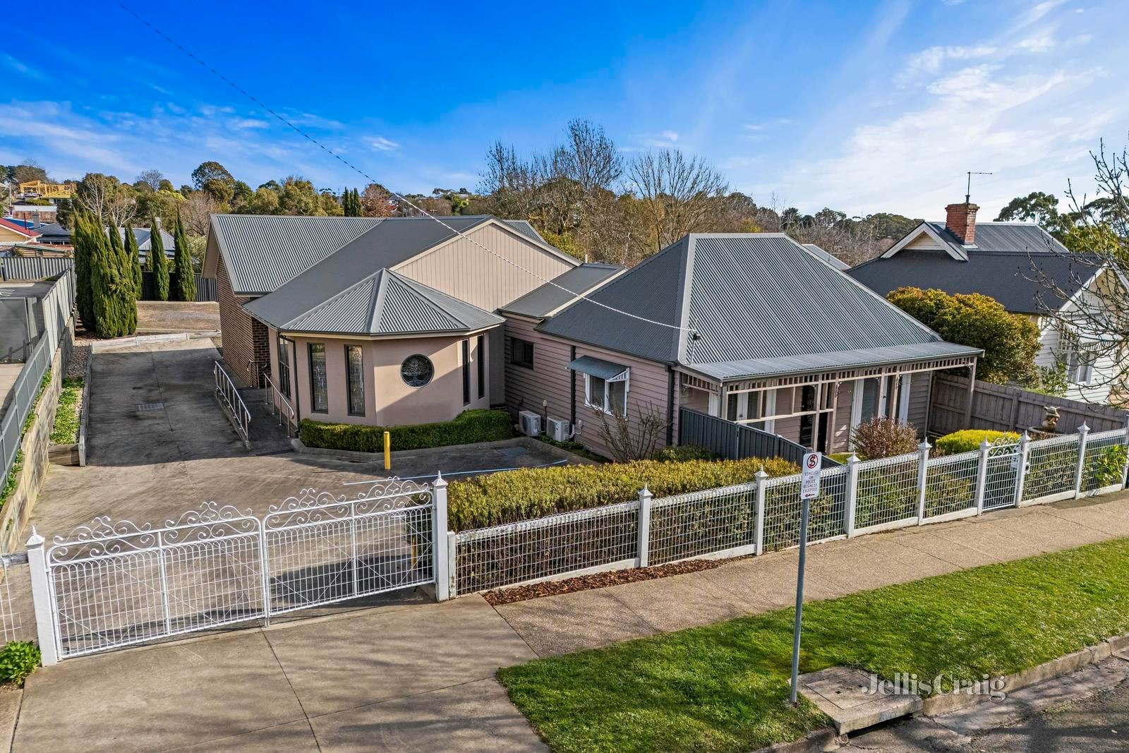 10 Vincent Street, Daylesford image 2