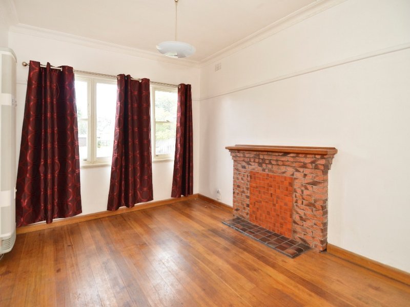 10 Vines Road, Hamlyn Heights image 2