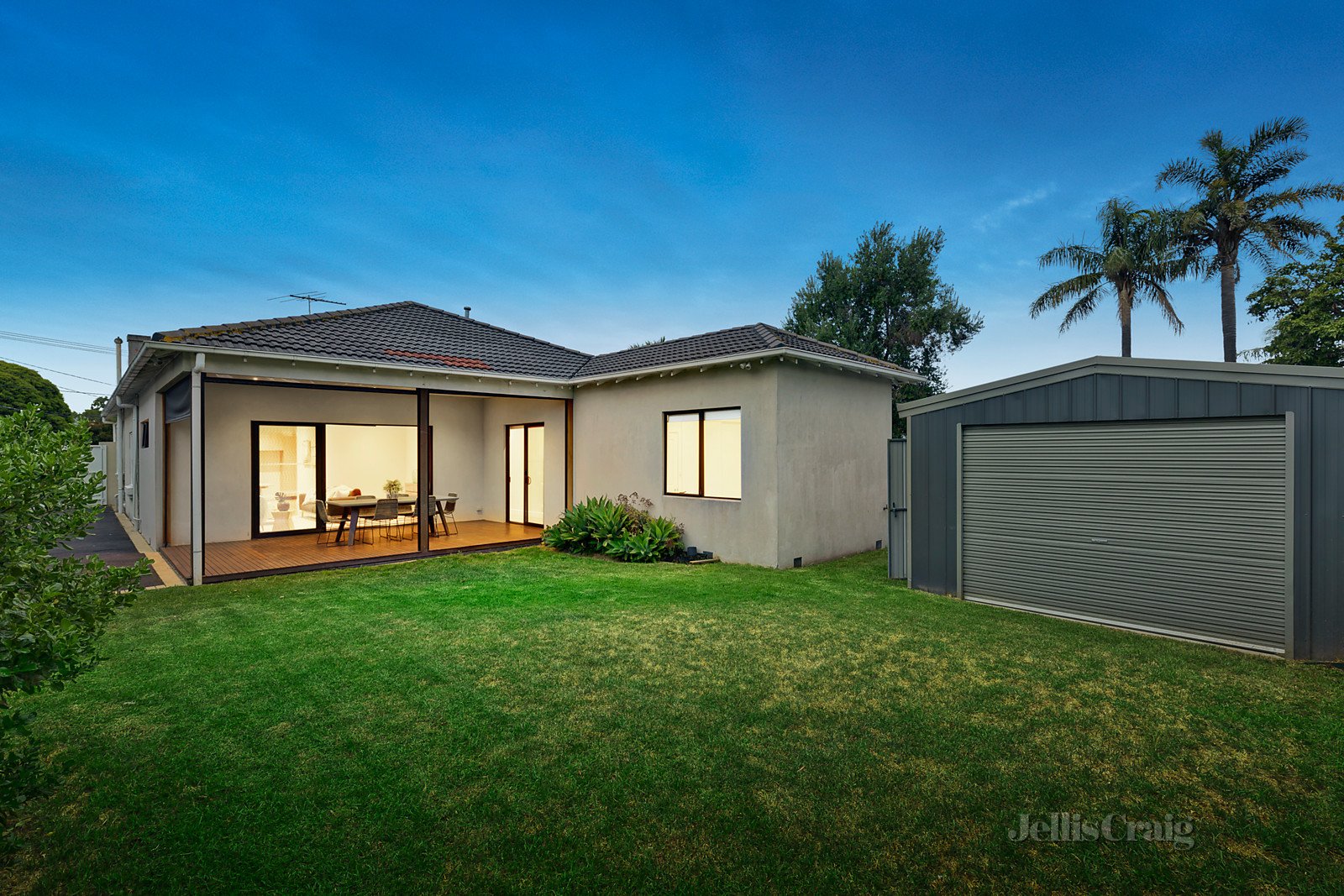 10 Vunabere Avenue, Bentleigh image 9