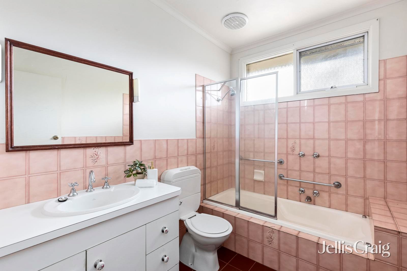 10 Wadham Parade, Mount&nbsp;Waverley image 5