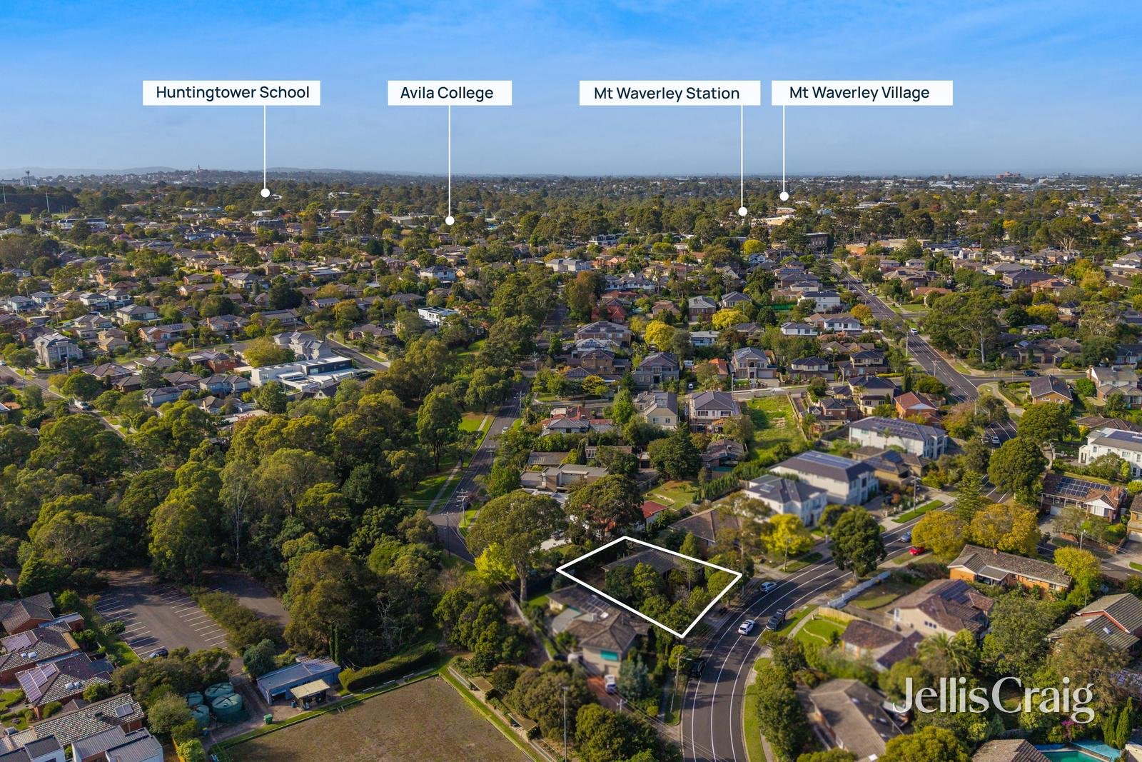 10 Wadham Parade, Mount&nbsp;Waverley image 9