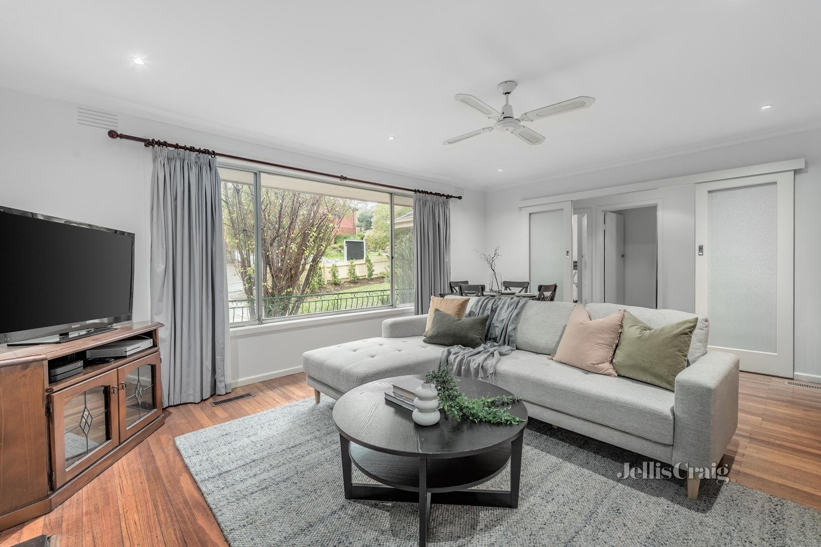 10 Walsh Street, Eltham image 3