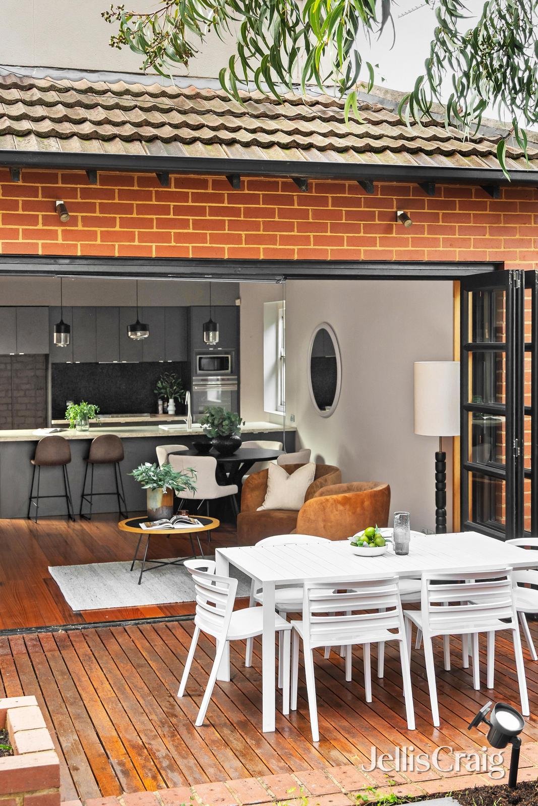 10 Waltham Street, Richmond image 19