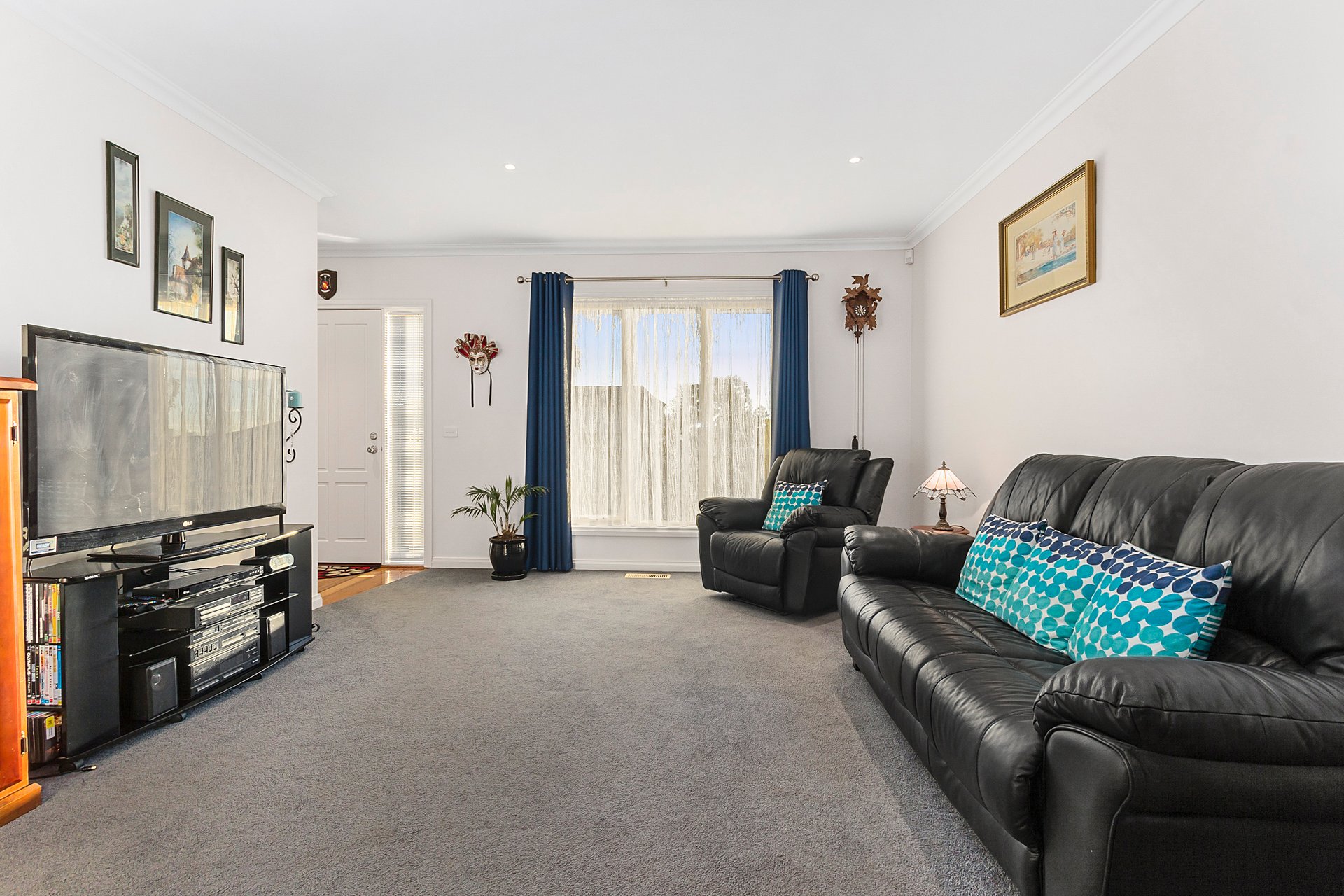 10 Warwick Street, Box Hill North image 4