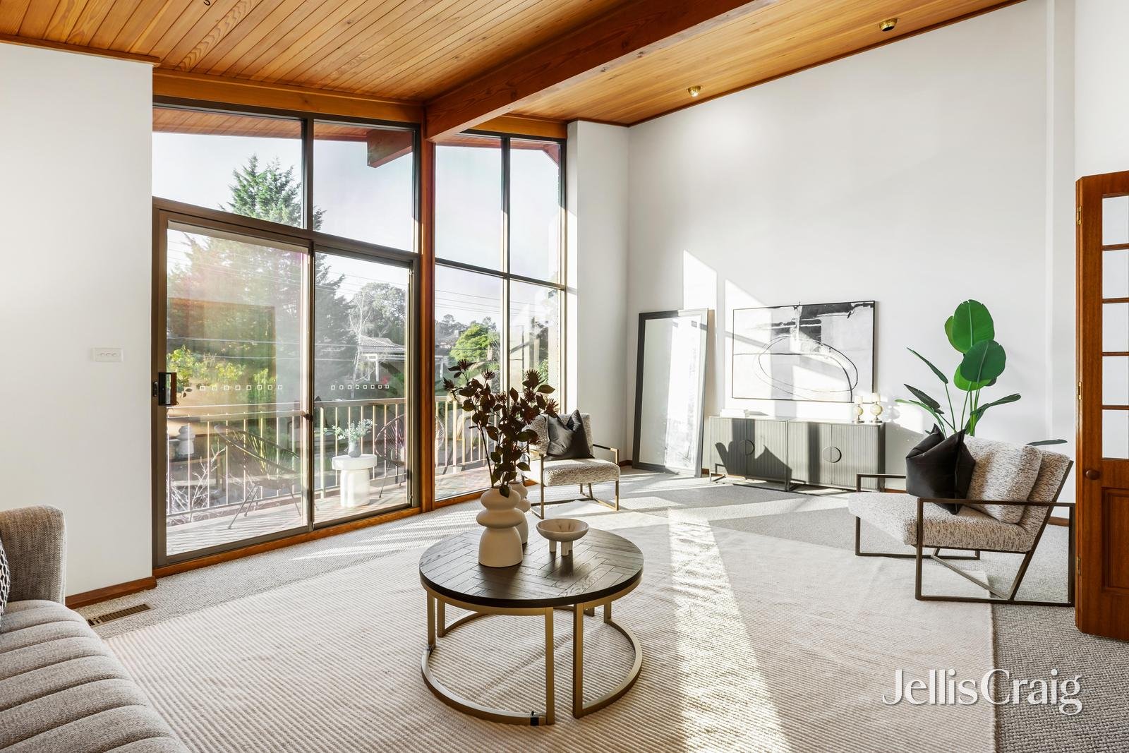10 White Way, Bulleen image 5